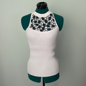 Sleeveless knit top